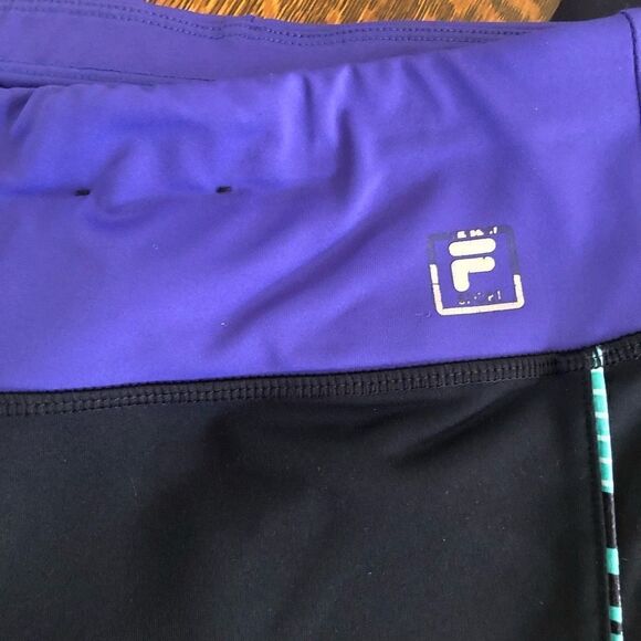 Fila Black Workout Leggings With Blue Band at Waist - Picture 4 of 16